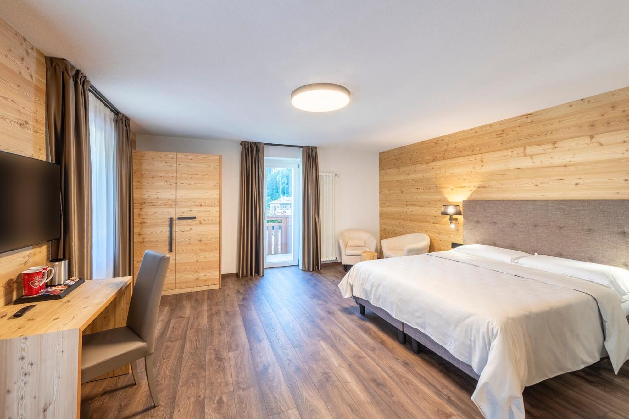 Hotel Alpino Wellness&Spa Peio Fonti Exterior foto
