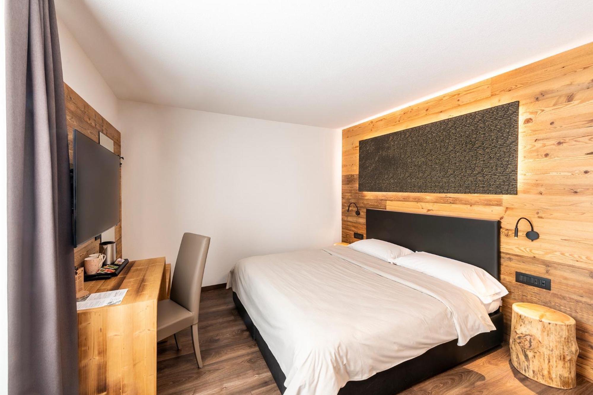 Hotel Alpino Wellness&Spa Peio Fonti Exterior foto